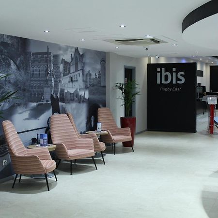 Ibis Rugby East Hotel Крик Екстериор снимка