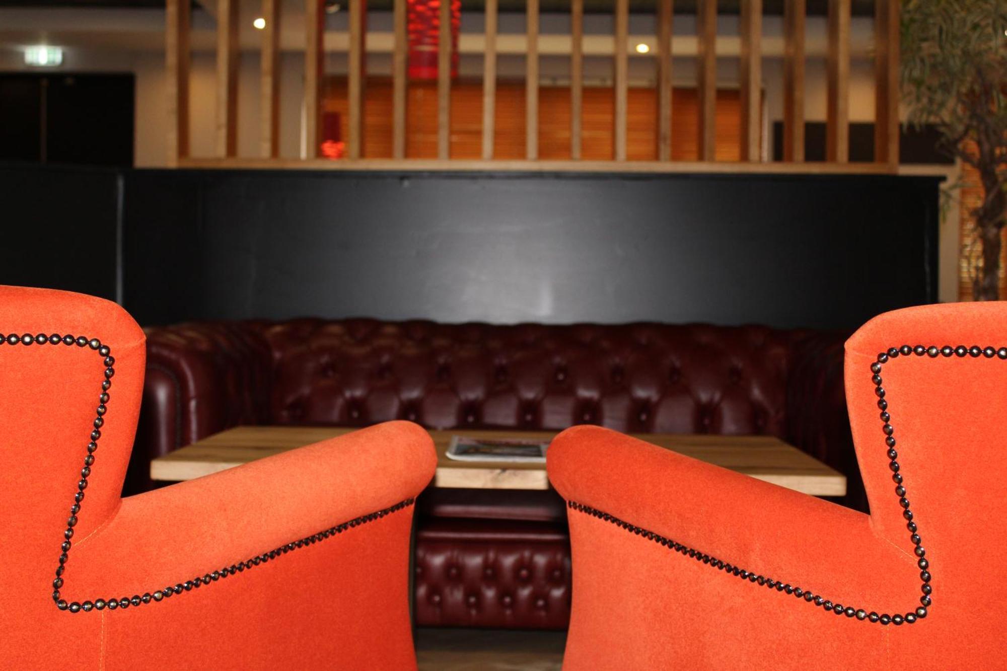 Ibis Rugby East Hotel Крик Екстериор снимка