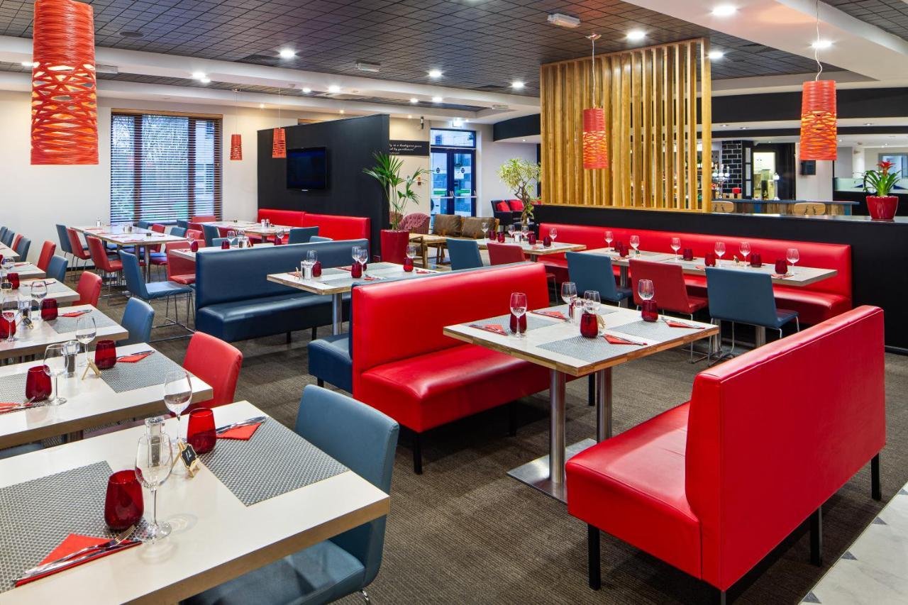 Ibis Rugby East Hotel Крик Екстериор снимка